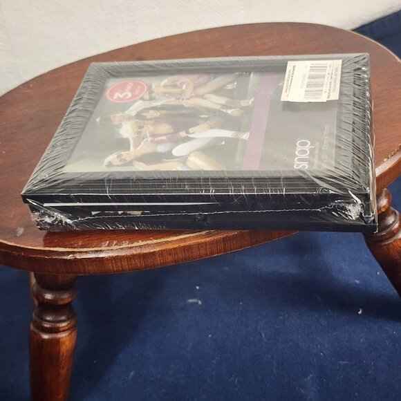 Pinnit Black Trim Snap Showcase Your Life 3pk 5"x7" Glass Cover Picture Frames - Picture 15 of 16